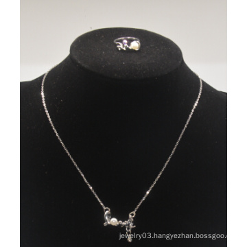 Valentine′s Day "Love" with Diamond Necklace with Ring Set (XJW13557)